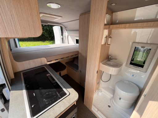 Ansicht Innenraum mit ausgebautem Bett